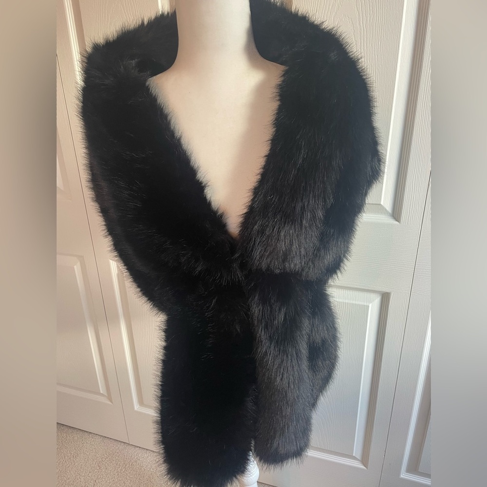 Faux fur stole